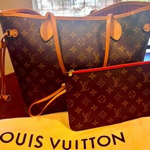 Louis Vuitton MM Never full Authentic shoulder purse
